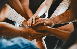 Construindo uma filantropia para justiça social: equidade de raça e gênero na centralidade do debate